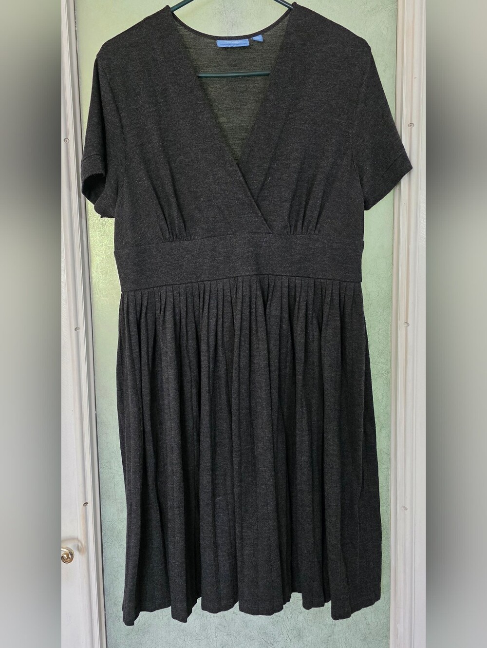 Simply Vera Faux Wrap Career Midi Dress